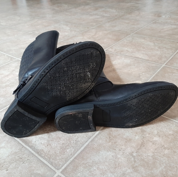 Girls Size 4 Boots - Picture 3 of 4